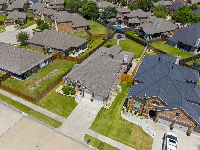 809 Cauble Drive, Fate, TX 75087