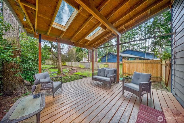 2122 Fireside, Oak Harbor, WA 98277