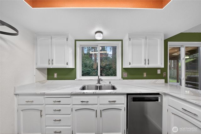 2122 Fireside, Oak Harbor, WA 98277