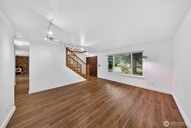 2122 Fireside, Oak Harbor, WA 98277