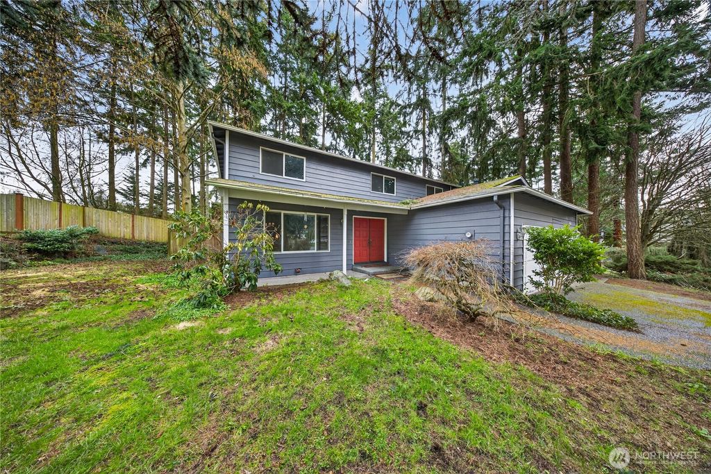 2122 Fireside, Oak Harbor, WA 98277