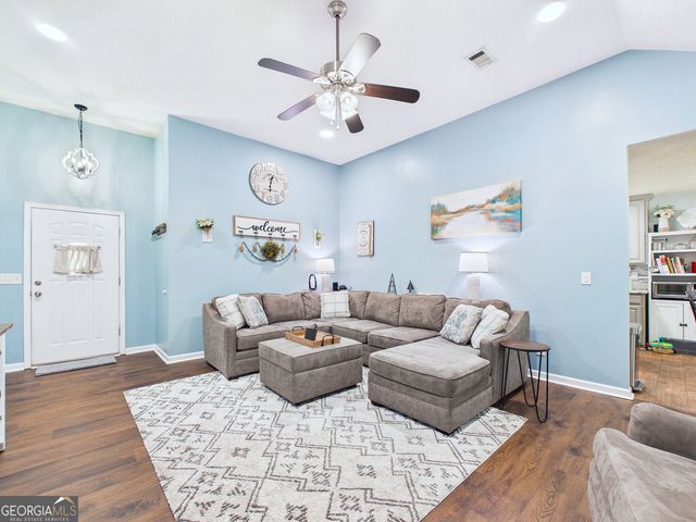 207 Roaring Forks Drive, Bonaire, GA 31005