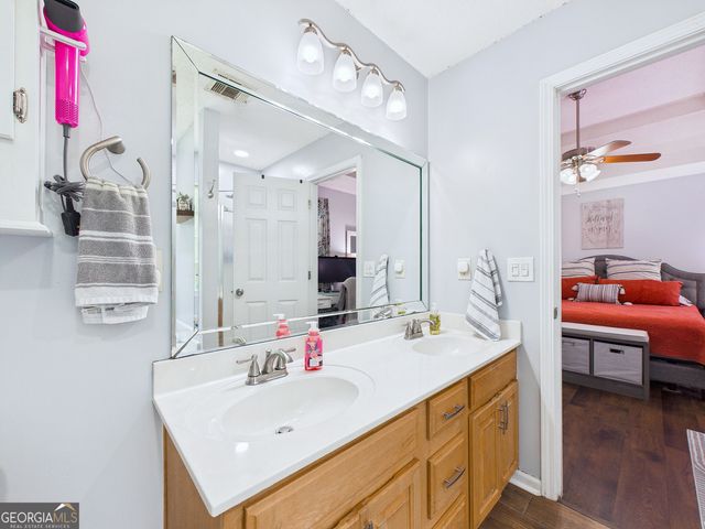 207 Roaring Forks Drive, Bonaire, GA 31005