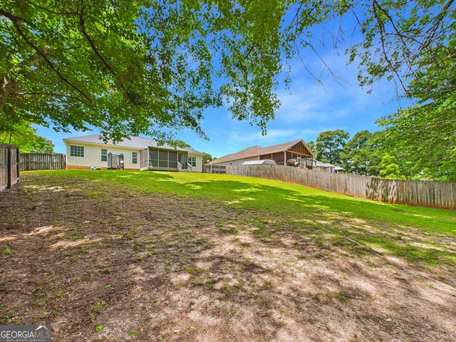 207 Roaring Forks Drive, Bonaire, GA 31005