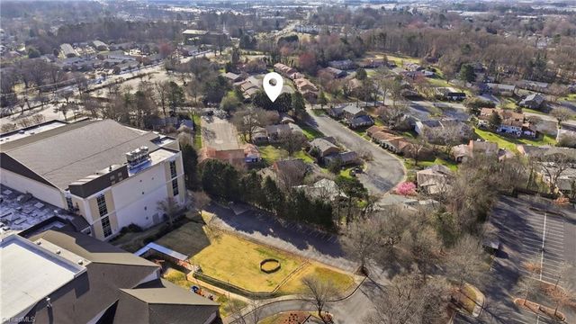 4822 Tower Road C, Greensboro, NC 27410