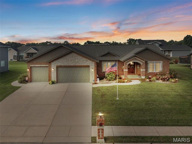 8906 WENDELL CREEK Drive, St Jacob, IL 62281