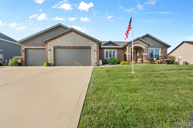8906 WENDELL CREEK Drive, St Jacob, IL 62281