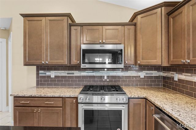 8906 WENDELL CREEK Drive, St Jacob, IL 62281