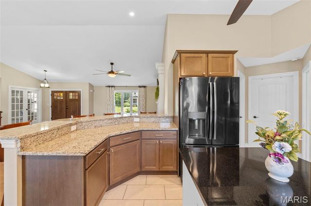 8906 WENDELL CREEK Drive, St Jacob, IL 62281