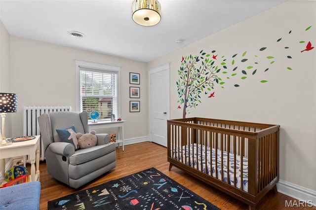 7567 Stanford Avenue, St Louis, MO 63130