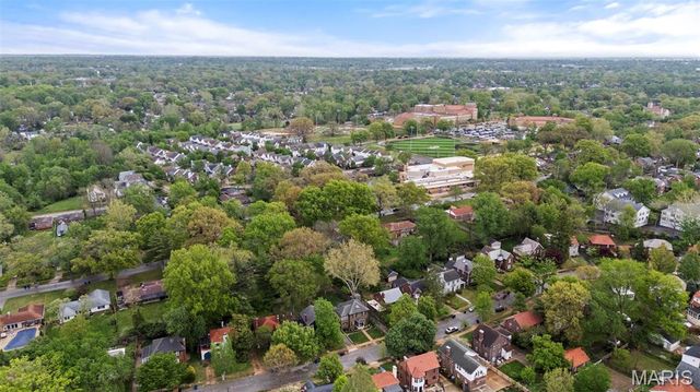 7567 Stanford Avenue, St Louis, MO 63130