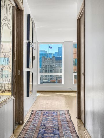 260 E Chestnut Street 2501, Chicago, IL 60611