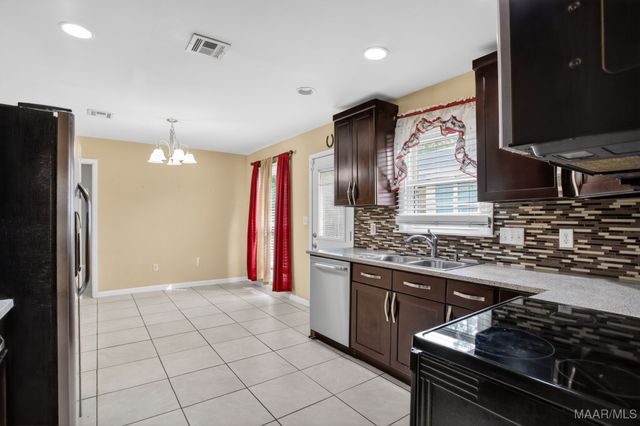 3849 Fieldcrest Drive, Montgomery, AL 36111