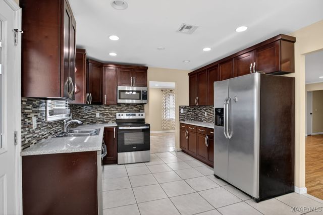 3849 Fieldcrest Drive, Montgomery, AL 36111