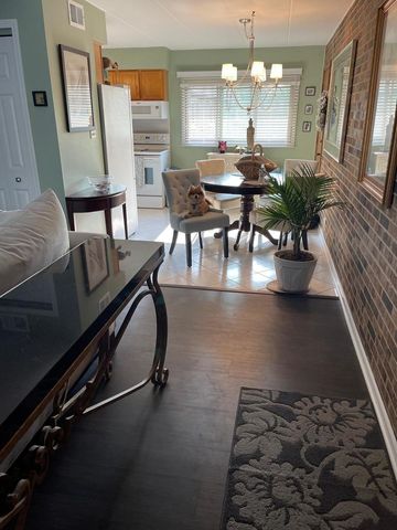 11103 S St Louis Avenue 203, Chicago, IL 60655