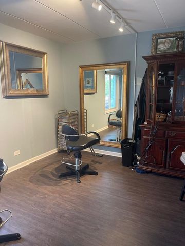 11103 S St Louis Avenue 203, Chicago, IL 60655