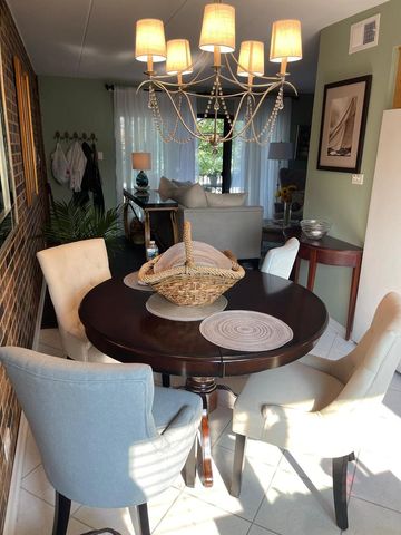 11103 S St Louis Avenue 203, Chicago, IL 60655