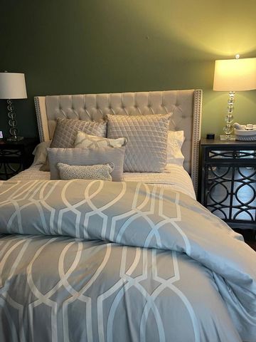 11103 S St Louis Avenue 203, Chicago, IL 60655