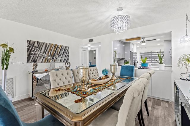 10400 NW 30th Court 202, Sunrise, FL 33322