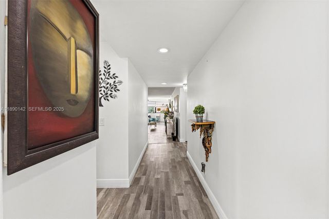 10400 NW 30th Court 202, Sunrise, FL 33322