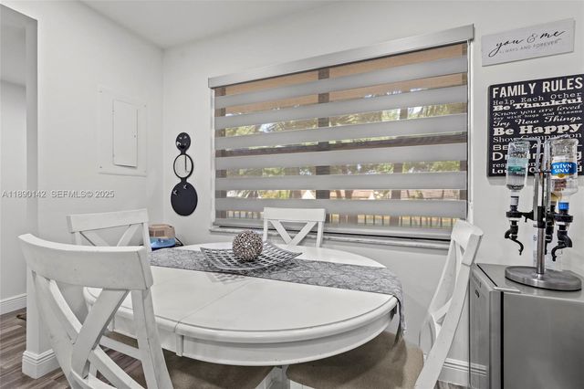 10400 NW 30th Court 202, Sunrise, FL 33322