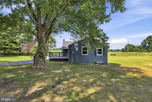 5835 LORD FAIRFAX HWY, Berryville, VA 22611