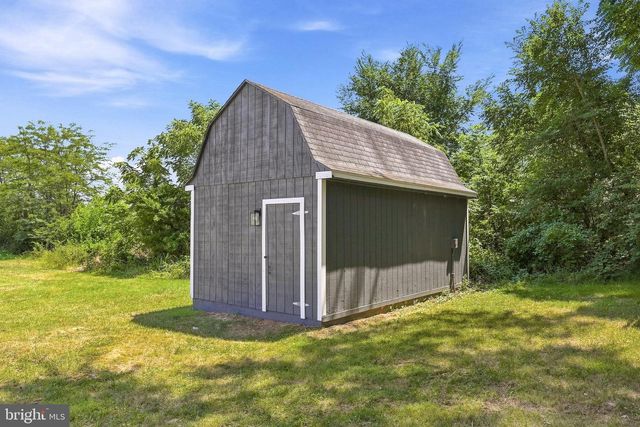 5835 LORD FAIRFAX HWY, Berryville, VA 22611