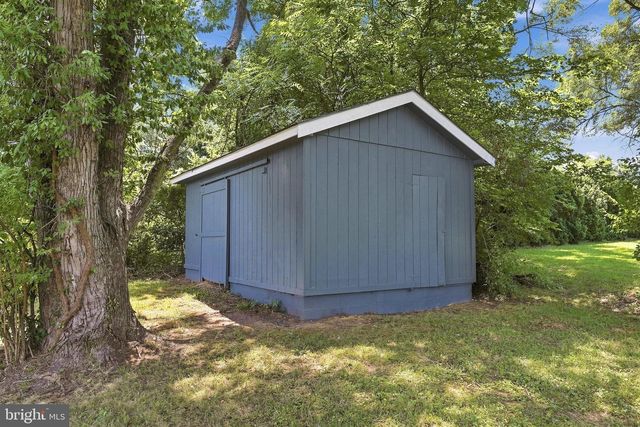 5835 LORD FAIRFAX HWY, Berryville, VA 22611