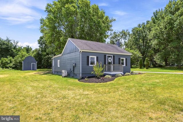 5835 LORD FAIRFAX HWY, Berryville, VA 22611