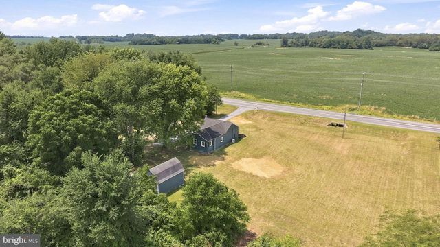 5835 LORD FAIRFAX HWY, Berryville, VA 22611