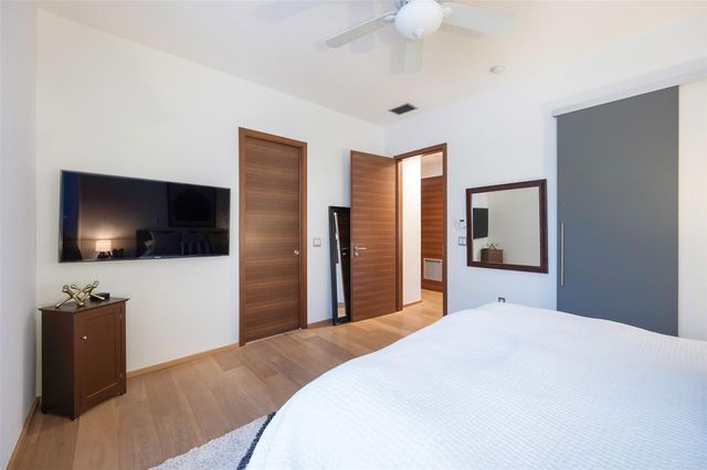 540 NE 7TH Avenue 1, Fort Lauderdale, FL 33301