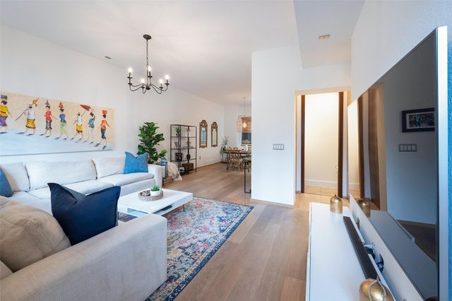 540 NE 7TH Avenue 1, Fort Lauderdale, FL 33301