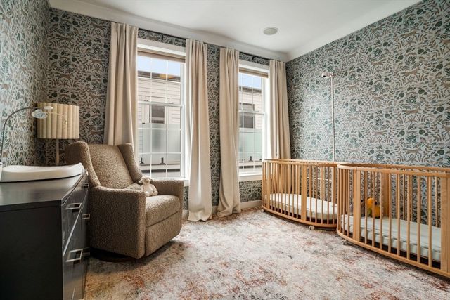 235 Gold St 3, Boston, MA 02127