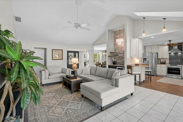 18380 ROBINSON AVENUE, Port Charlotte, FL 33948