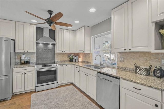 18380 ROBINSON AVENUE, Port Charlotte, FL 33948