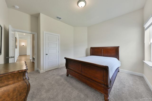 195 Piper St, Castroville, TX 78009