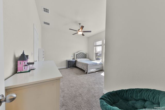 195 Piper St, Castroville, TX 78009