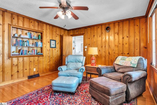 113 Carolina Avenue, Greer, SC 29650