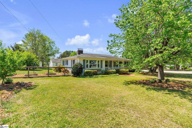 113 Carolina Avenue, Greer, SC 29650