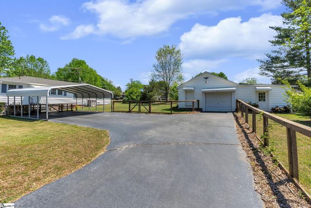 113 Carolina Avenue, Greer, SC 29650