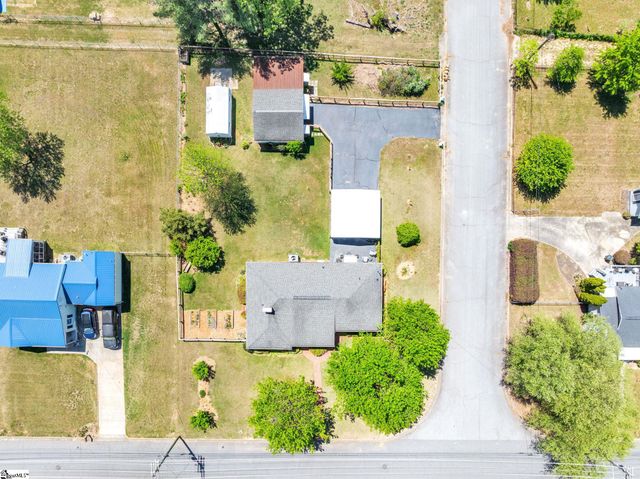 113 Carolina Avenue, Greer, SC 29650