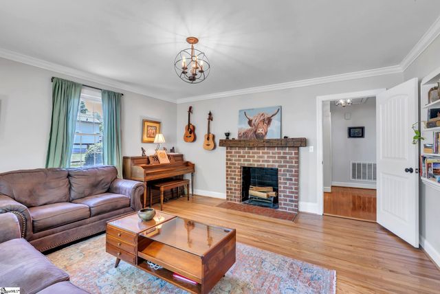 113 Carolina Avenue, Greer, SC 29650