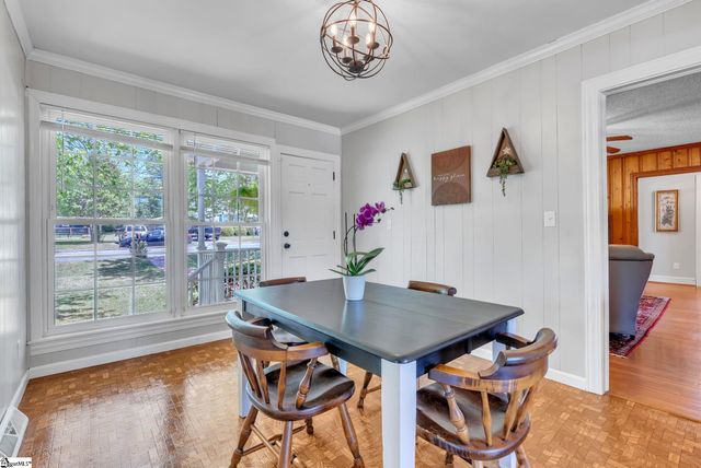 113 Carolina Avenue, Greer, SC 29650