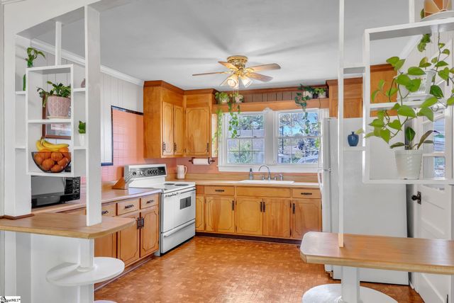 113 Carolina Avenue, Greer, SC 29650