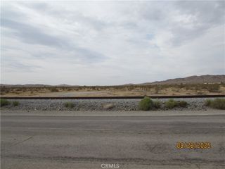 16 Quarry, Apple Valley, CA 92307