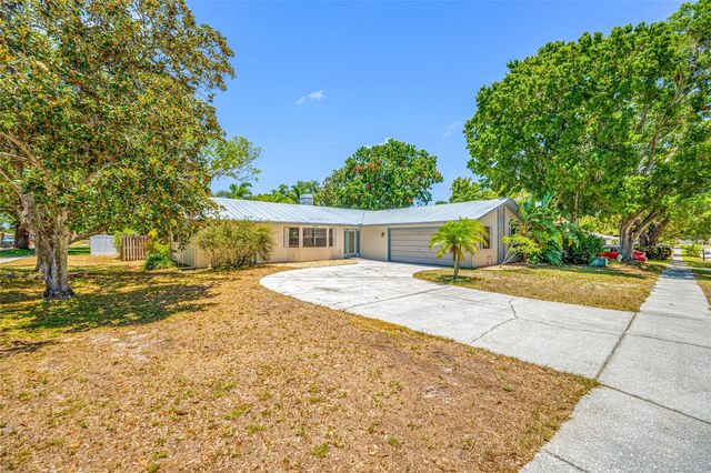 2409 OSPREY AVENUE, Palm Harbor, FL 34683