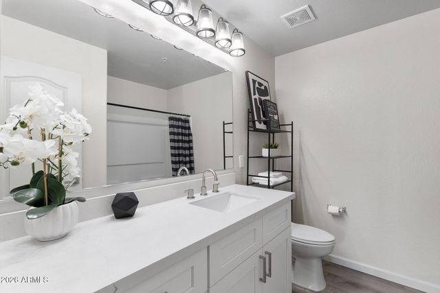 1433 N 80TH Lane, Phoenix, AZ 85043