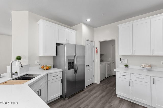 1433 N 80TH Lane, Phoenix, AZ 85043