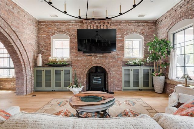 1900 Oso Avenue, Oklahoma City, OK 73108