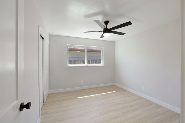 1901 W Locust St, Lodi, CA 95242